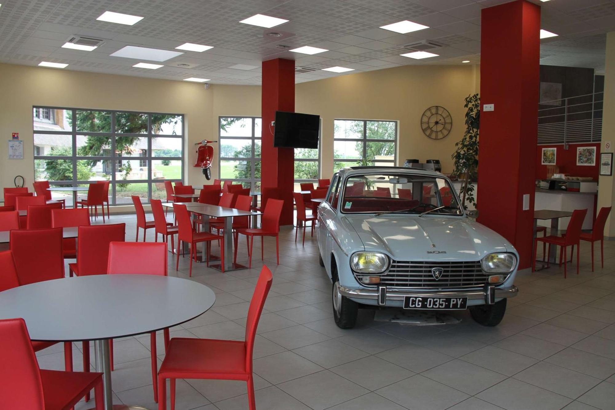Brit Hotel Montargis Mormant-sur-Vernisson Exterior photo