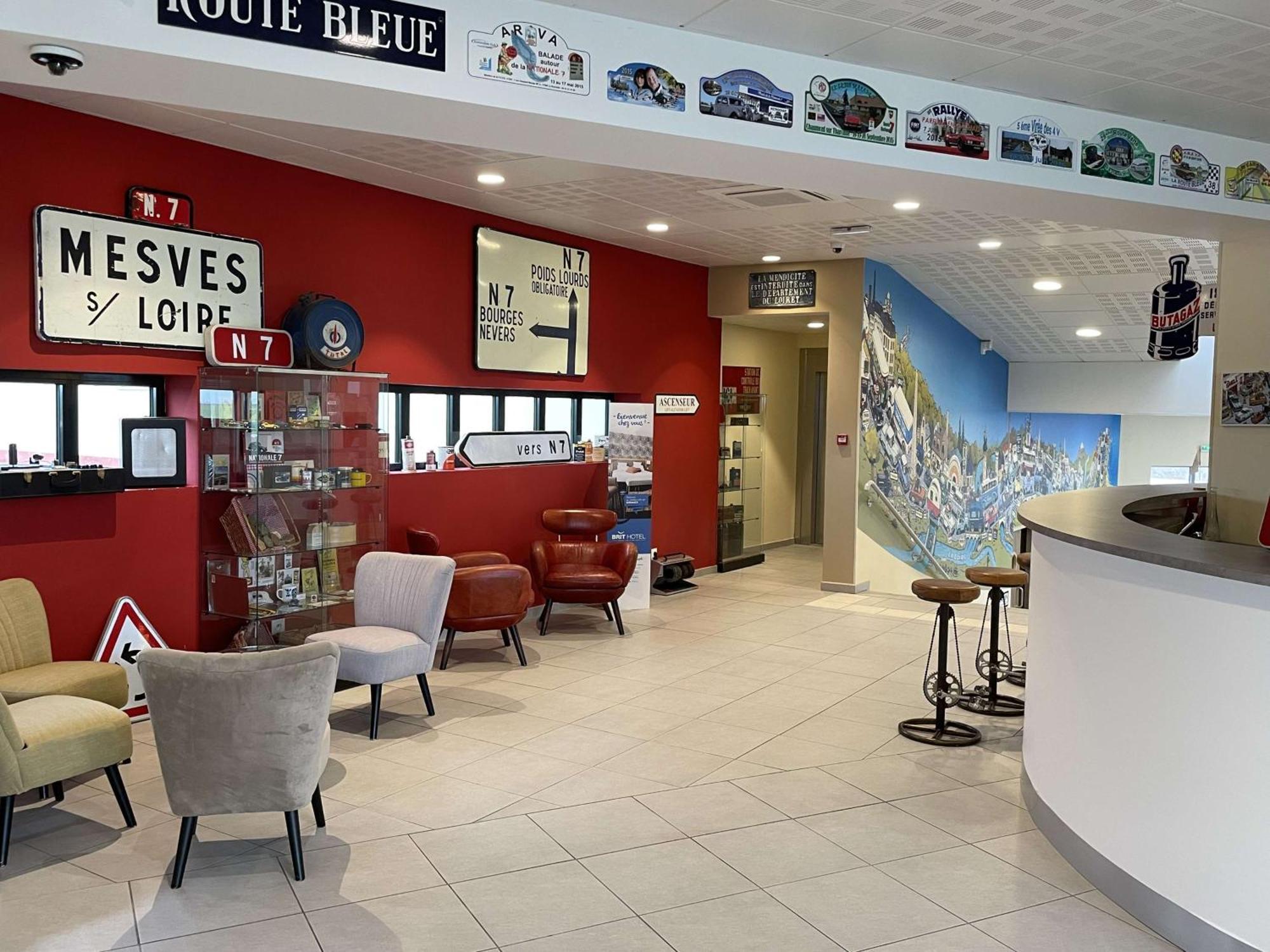 Brit Hotel Montargis Mormant-sur-Vernisson Exterior photo