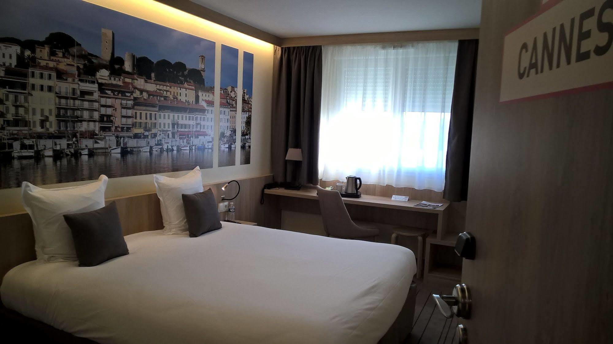 Brit Hotel Montargis Mormant-sur-Vernisson Exterior photo
